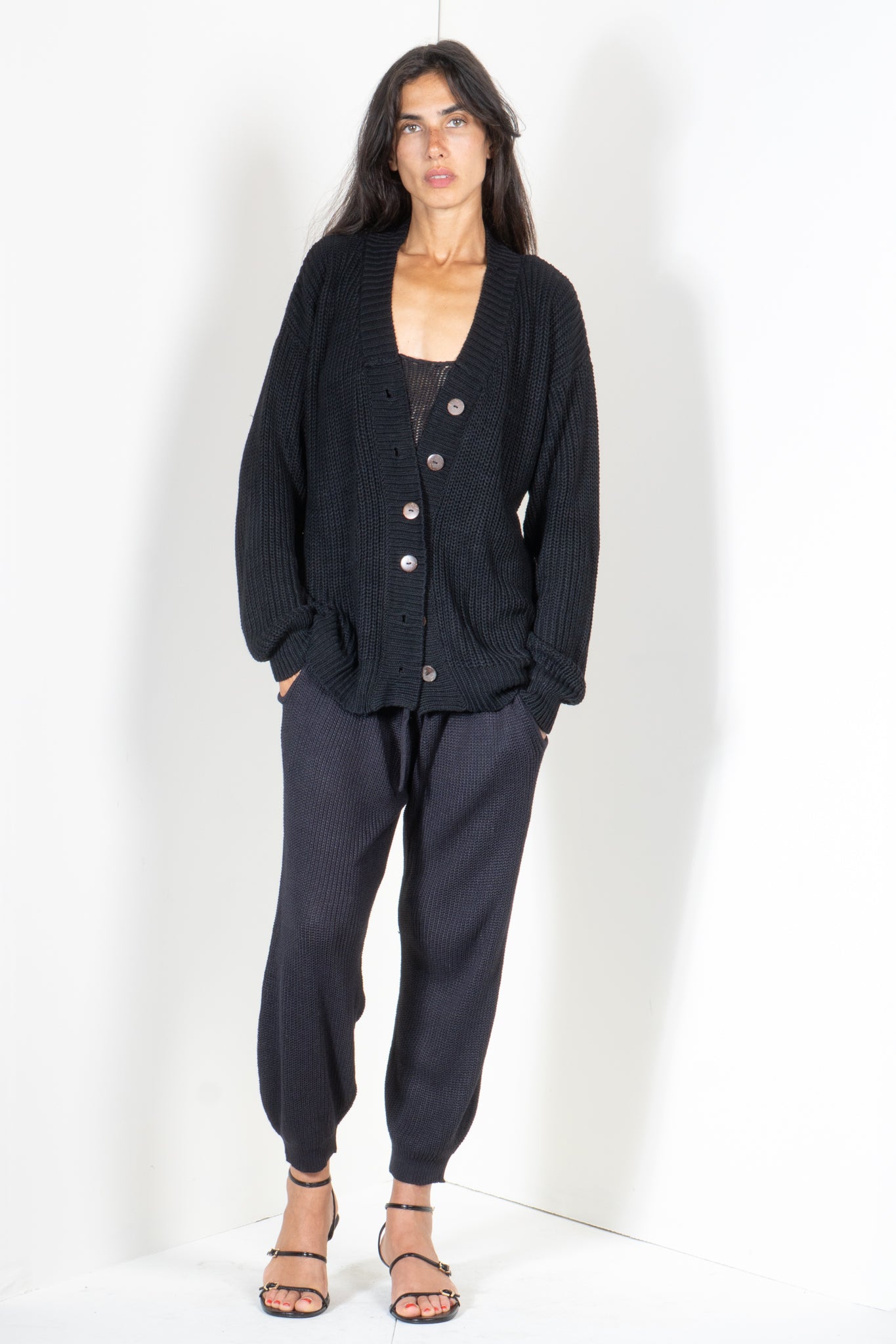 Classic Cardigan in Heavy Guage Yarn