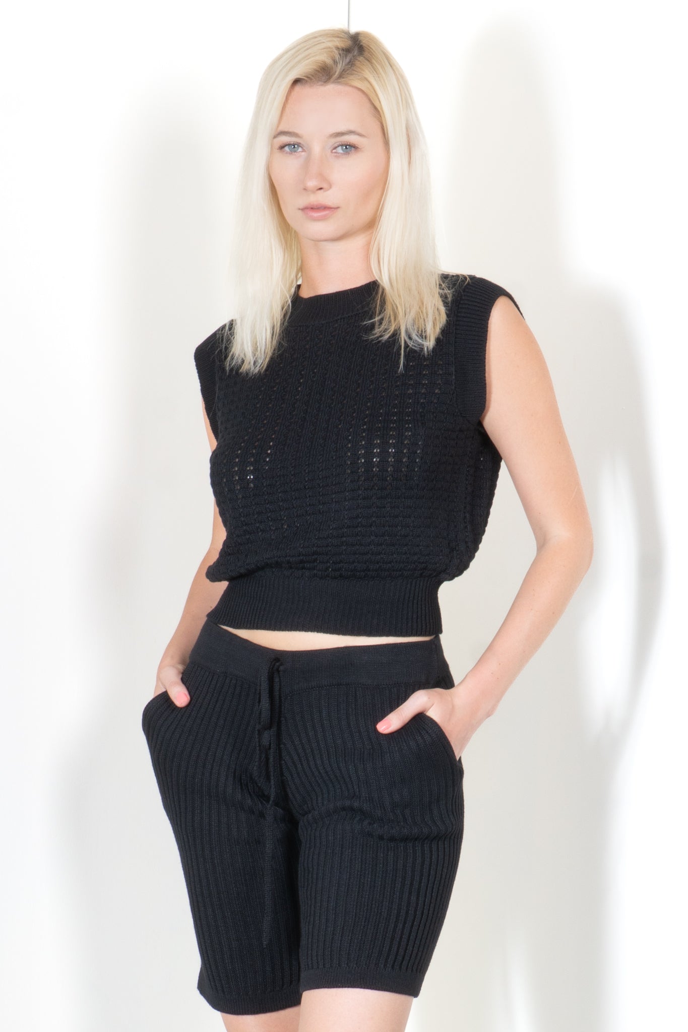 Cropped Rectangle Top