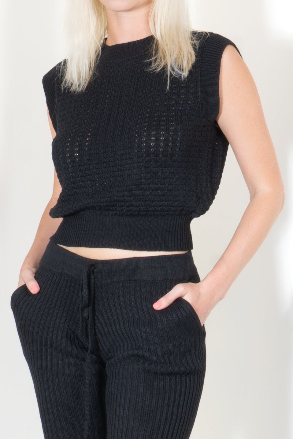 Cropped Rectangle Top