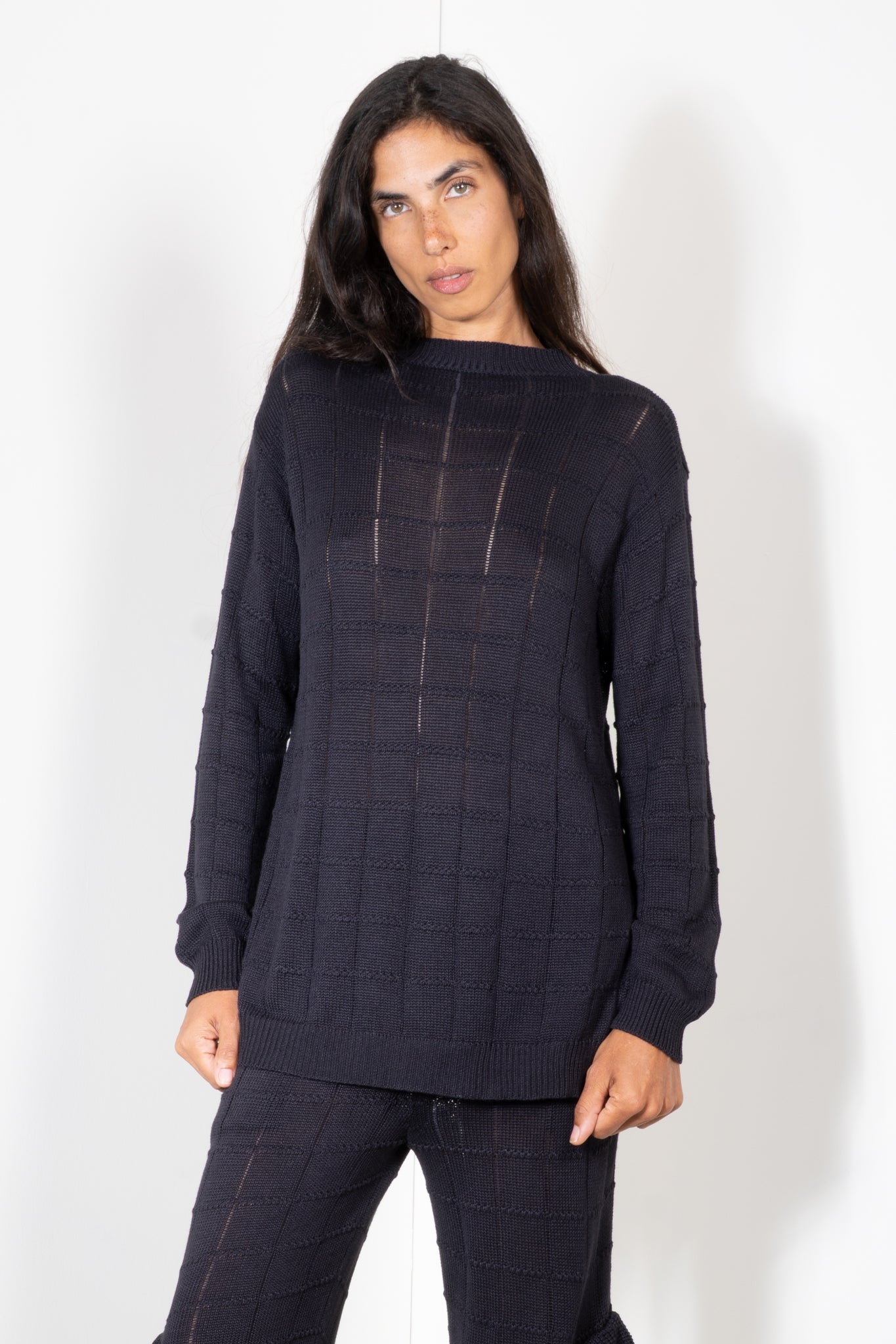 Long Sleeve Shirt in Square