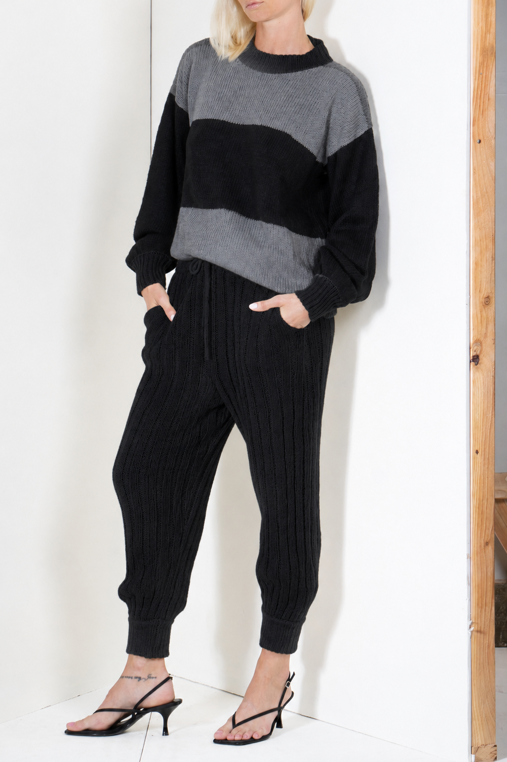 Sweater with Mono Stripe in Grey