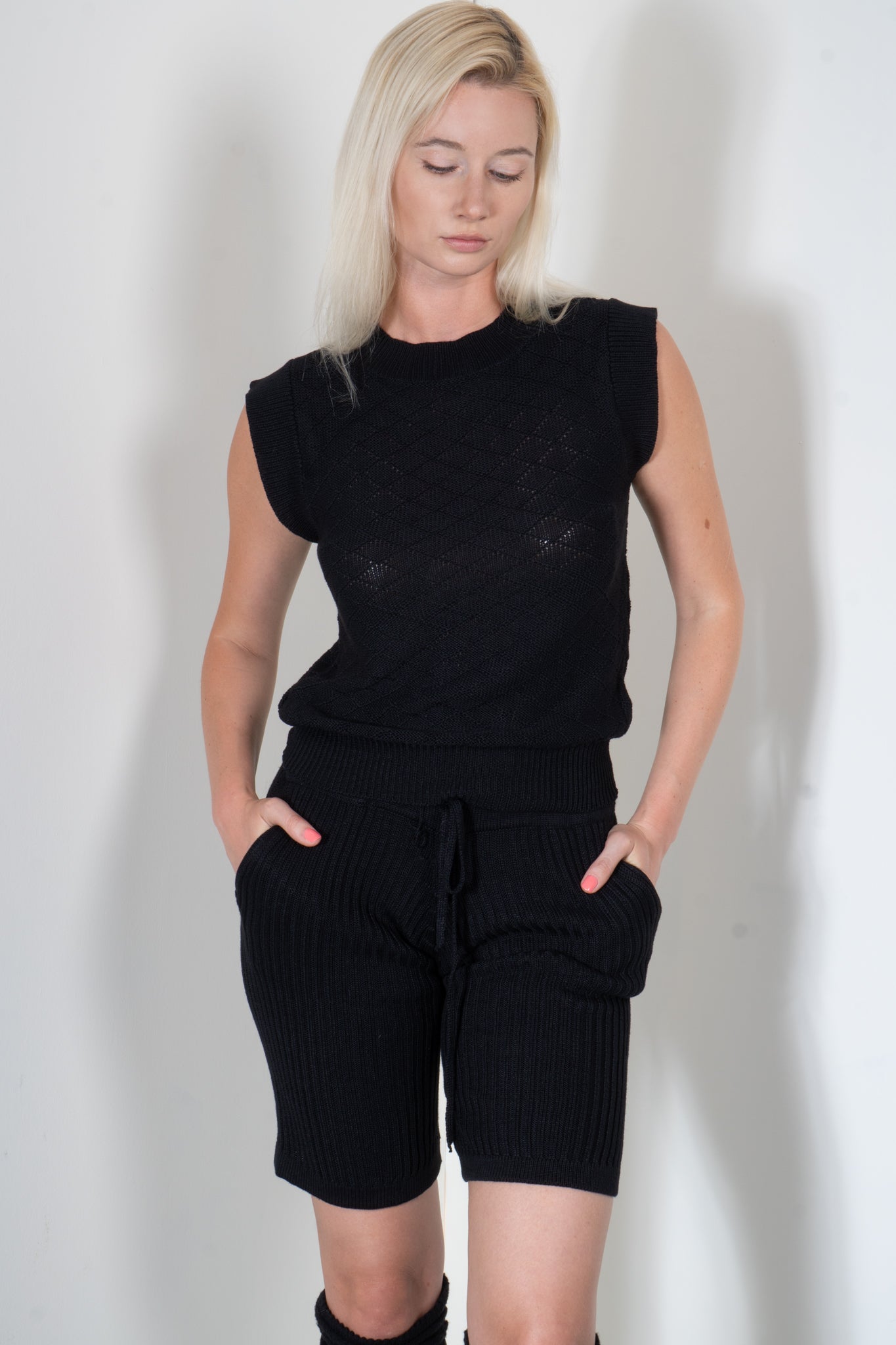 Cropped Rectangle Top