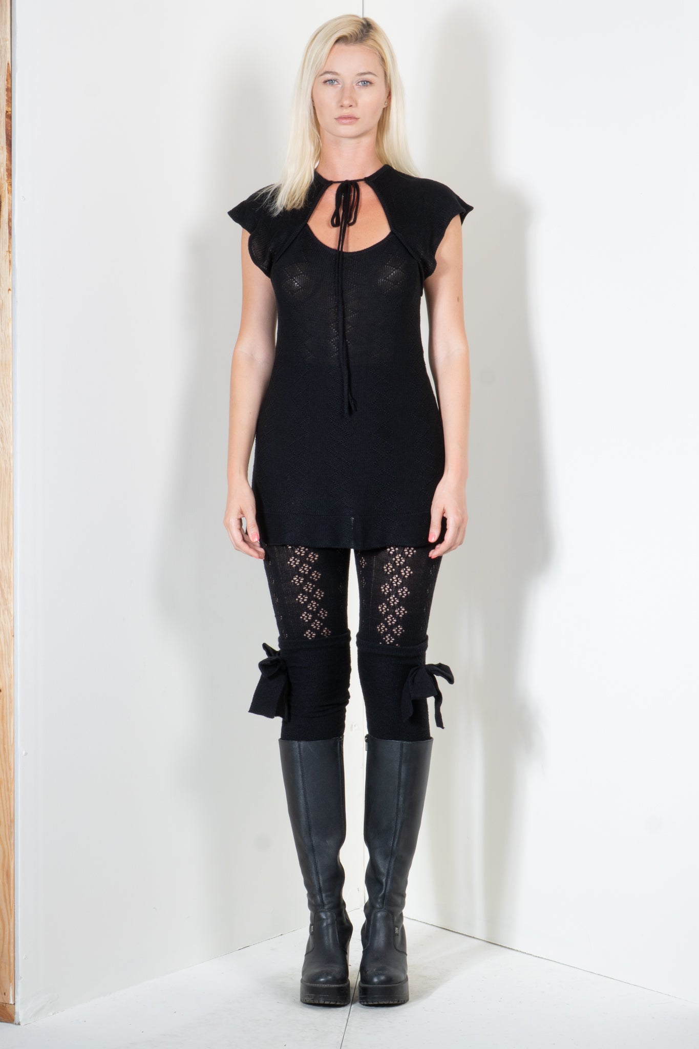 Keyhole Top