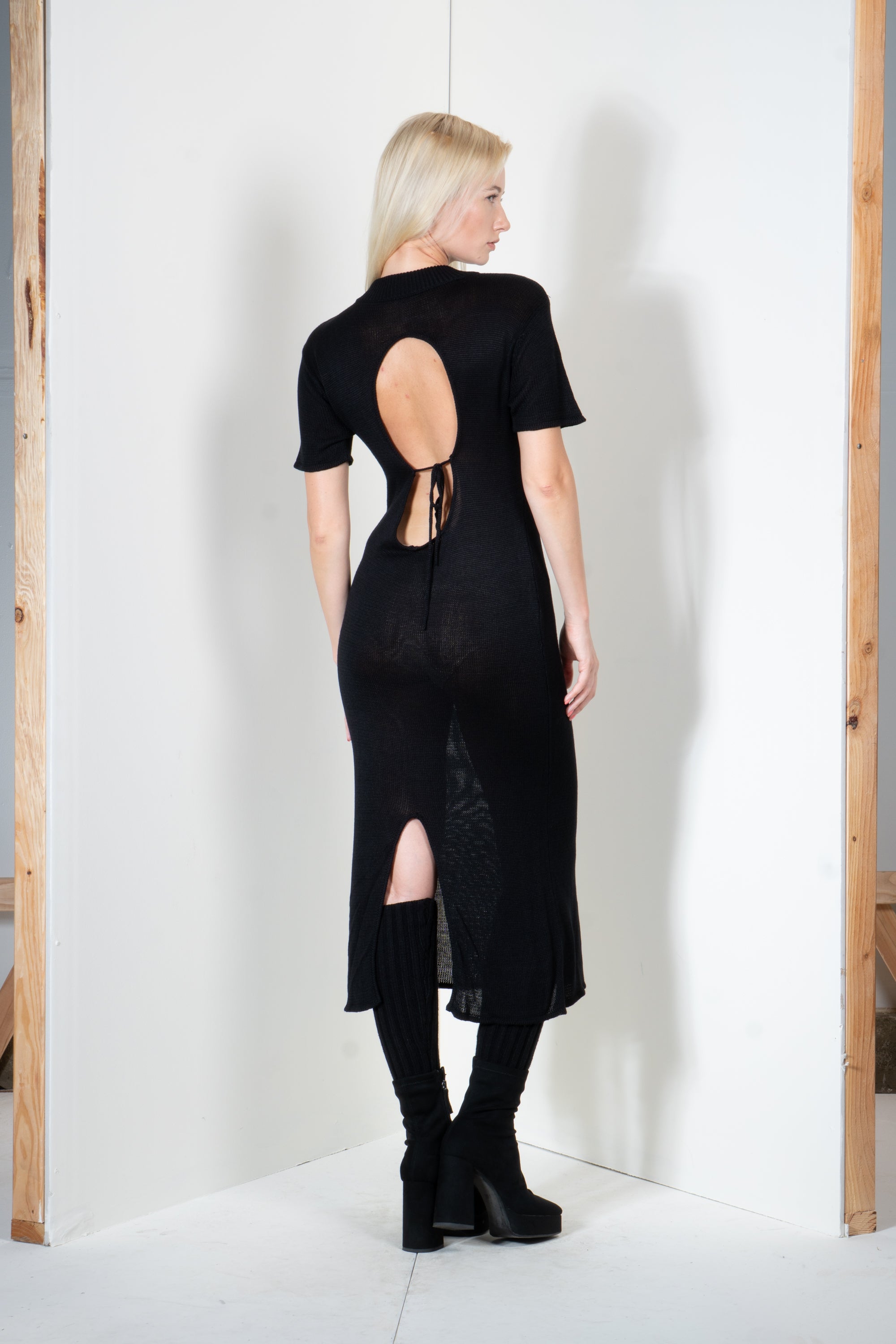 Reverse Keyhole Midi Dress