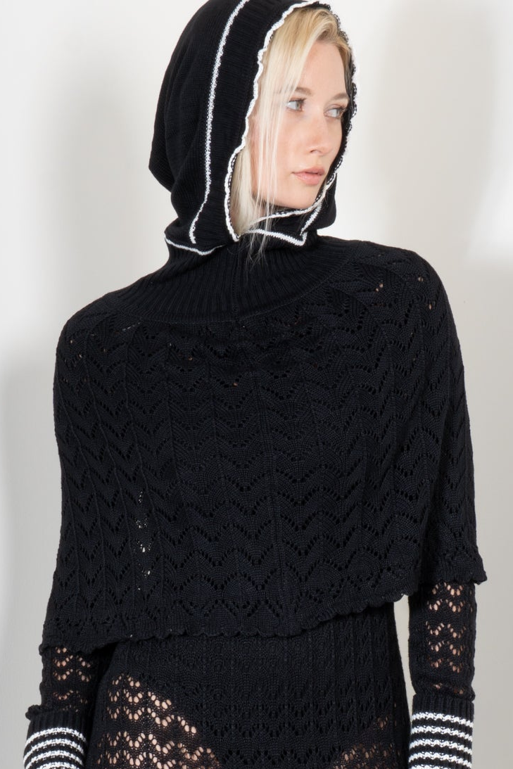 Chevron Hooded Collar