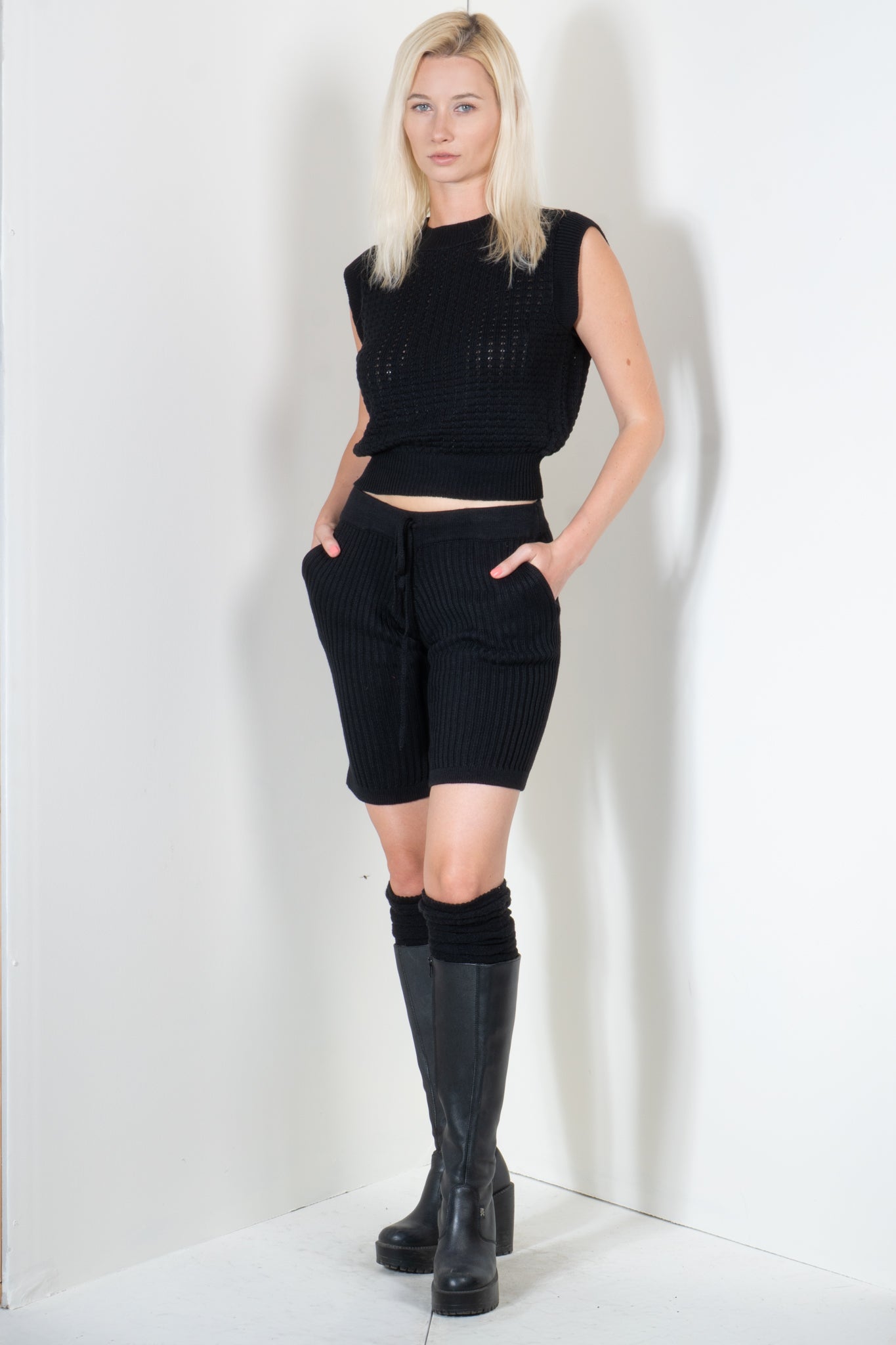 Cropped Rectangle Top