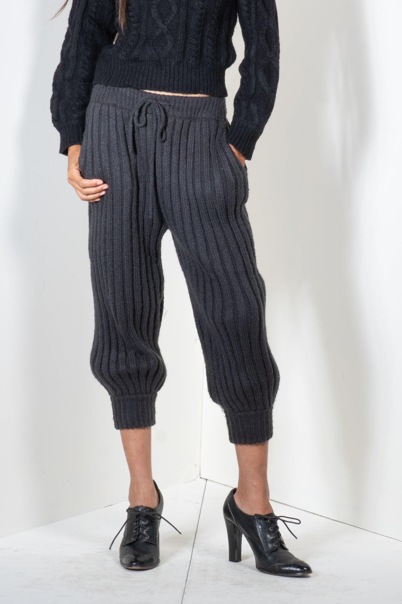 Ribbed Sweater Jogger Pants in Black