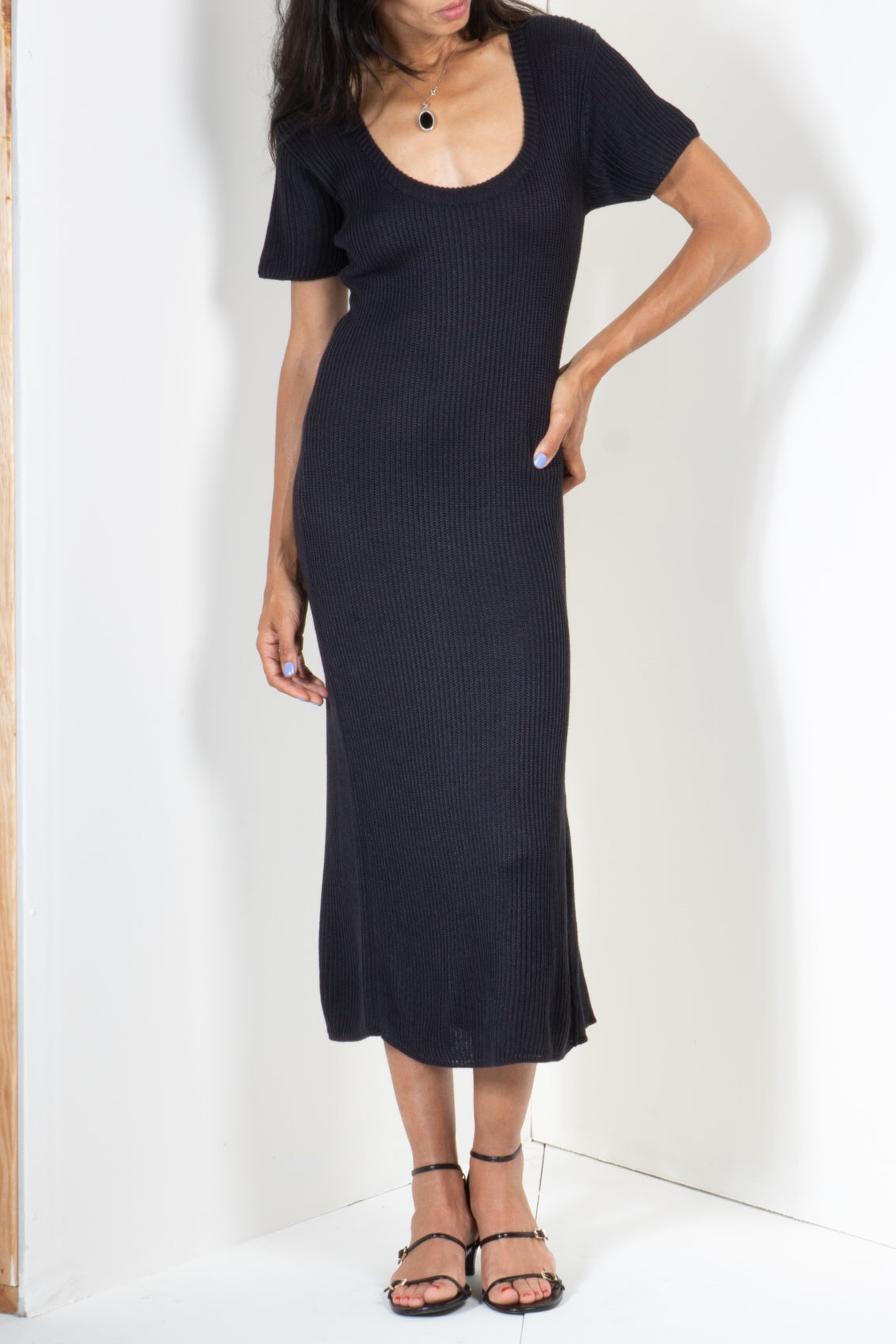 Ribbed Scoop Neck Midi Dress