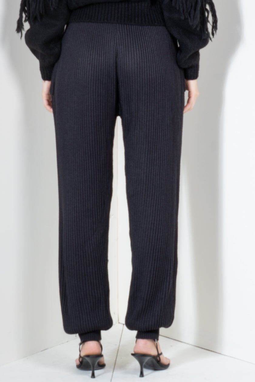 Pants in Relaxed Fit Ribbed with Ankle Cuff